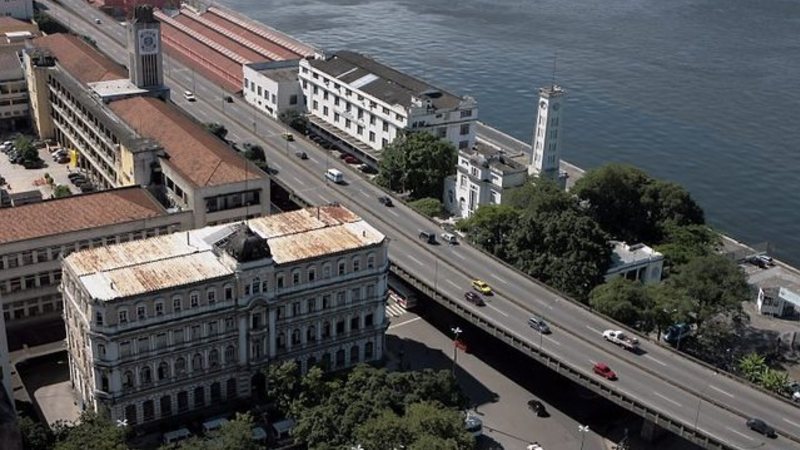 Pela Transformação do Elevado da Perimetral num Jardim Suspenso Pela Transformação do Elevado da Perimetral num Jardim Suspenso