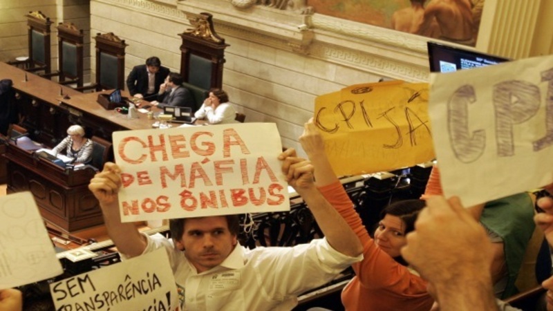 Quem não assinou o pedido de CPI não preside, nem integra a comissão! Quem não assinou o pedido de CPI não preside, nem integra a comissão!