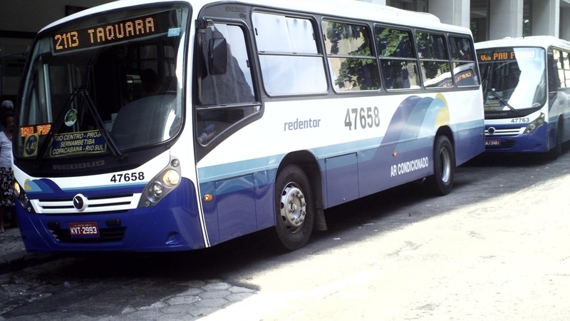 Ônibus Executivo fazendo o trajeto Rio Centro x Praça XV (via Rio 2) Ônibus Executivo fazendo o trajeto Rio Centro x Praça XV (via Rio 2)