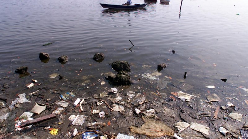 Poluição na Baía de Guanabara, nunca mais! Poluição na Baía de Guanabara, nunca mais!