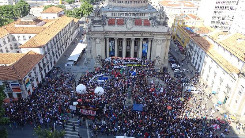 NÃO AO PACOTE DE MALDADES DO GOVERNO DO RJ NÃO AO PACOTE DE MALDADES DO GOVERNO DO RJ